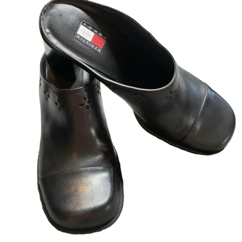Tommy Hilfiger Women's 8.5 M Leather Clogs Mules Shoes Black Good Condition SEE